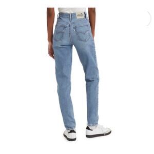 Levi's Silver Tab Mom jeans